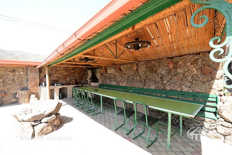 Mansion · 5 rooms · 368 m² · Ghazaravan