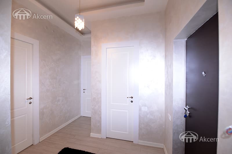 Квартира · 3 комн. · 111 м² · Кентрон