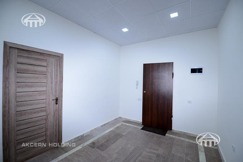 Office · 103 m² · Kentron