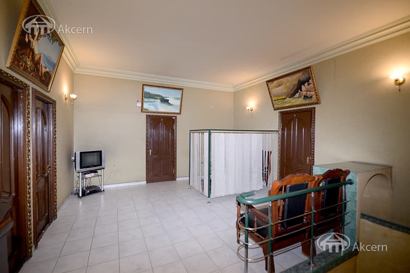 Hotel · 218 m² · Arabkir
