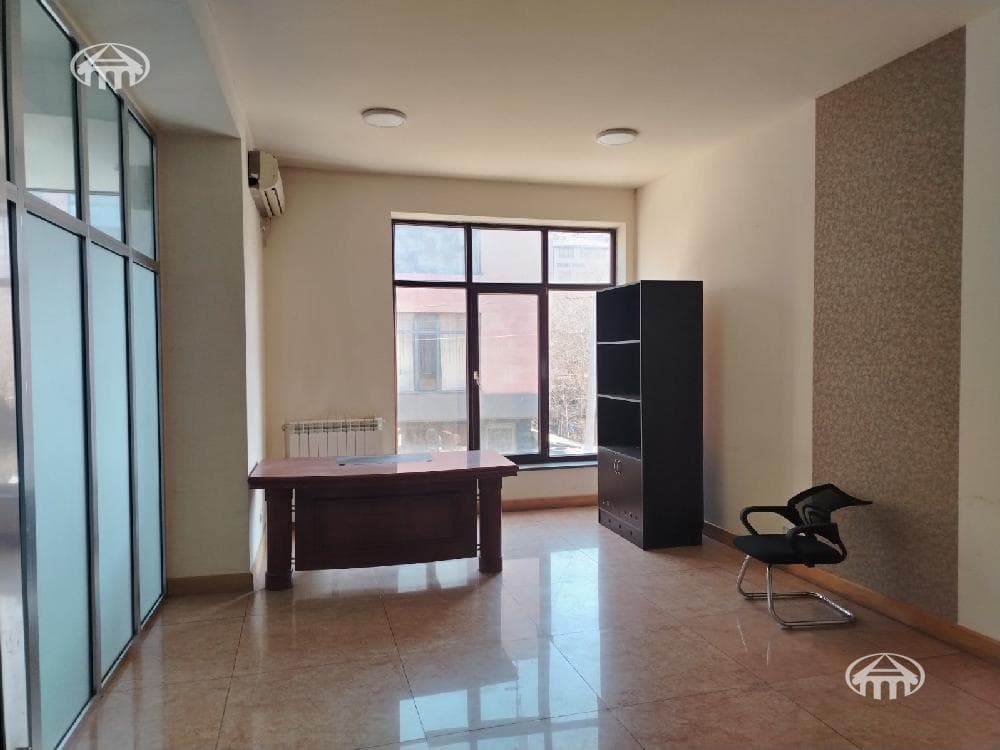 Այլ · 1567 մ² · Կենտրոն