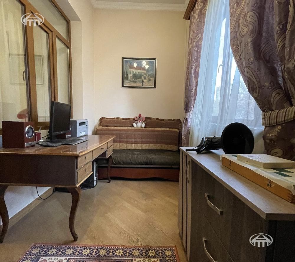 Квартира · 3 комн. · 92 м² · Арабкир