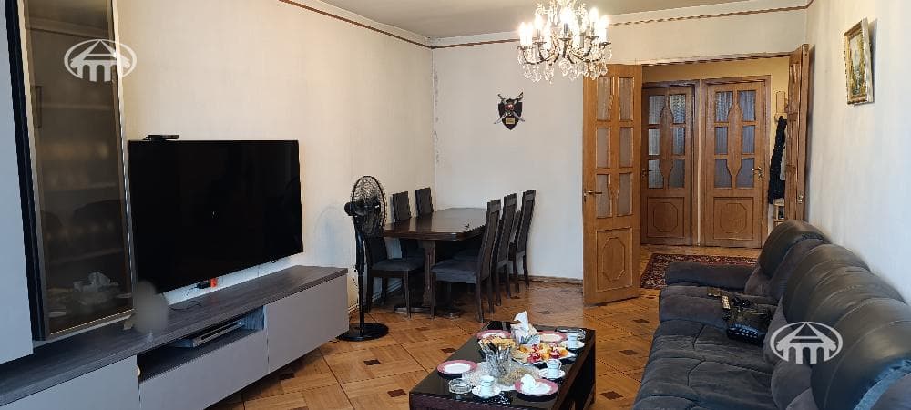 Բնակարան · 3 սեն. · 107 մ² · Քանաքեռ-Զեյթուն