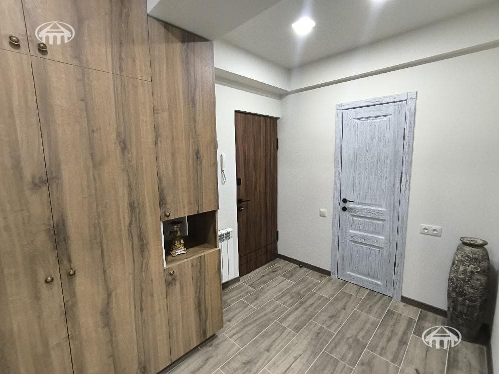 Apartment · 2 rooms · 61 m² · Ajapnyak — photo 8 / 12