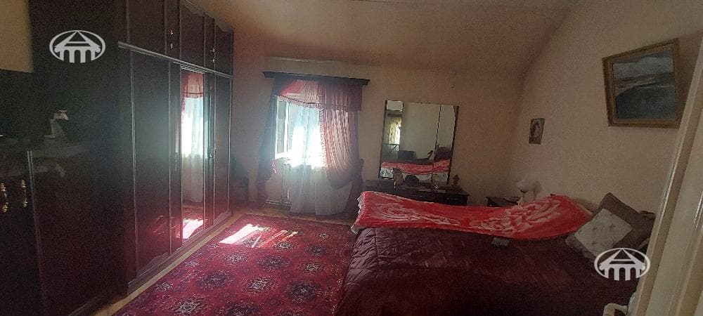 House · 7 rooms · 174 m² · Shengavit