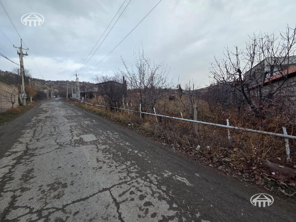 Участок · 1 605 м² · Джрвеж