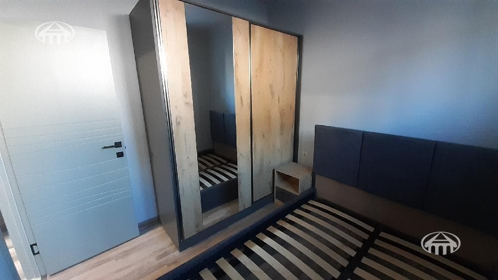 Квартира · 2 комн. · 33 м² · Кентрон