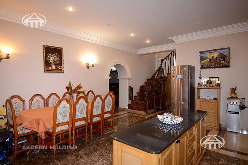 Mansion · 7 rooms · 500 m² · Malatia-Sebastia