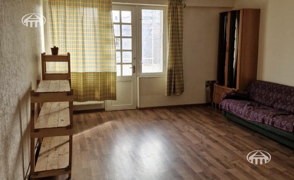 Квартира · 1 комн. · 55 м² · Кентрон