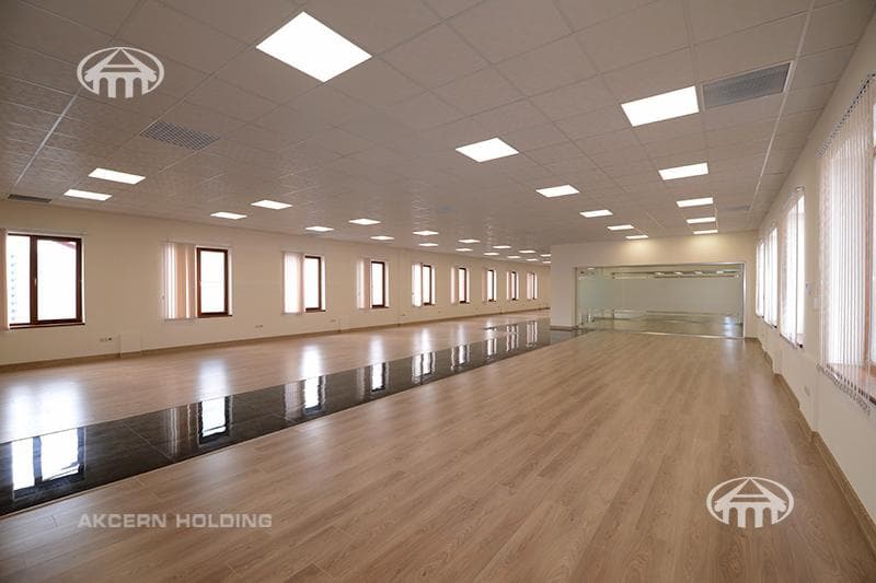 Офис · 681 м² · Канакер-Зейтун