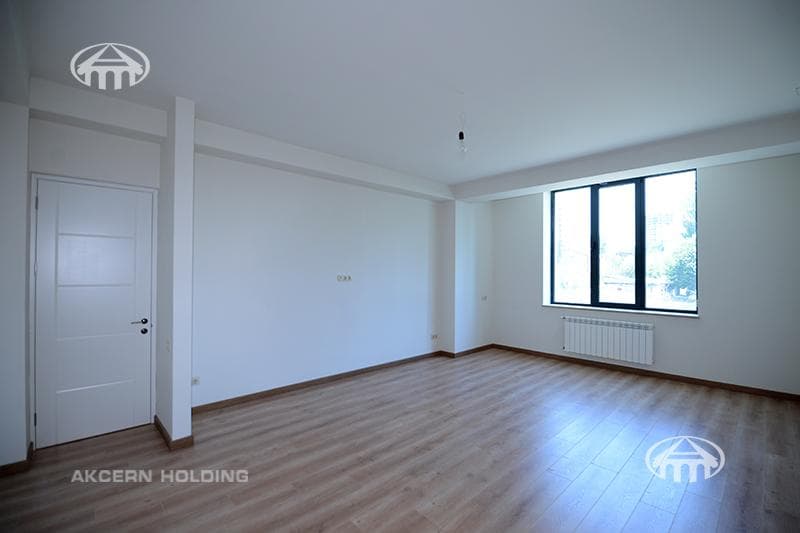 House · 5 rooms · 394 m² · Arabkir