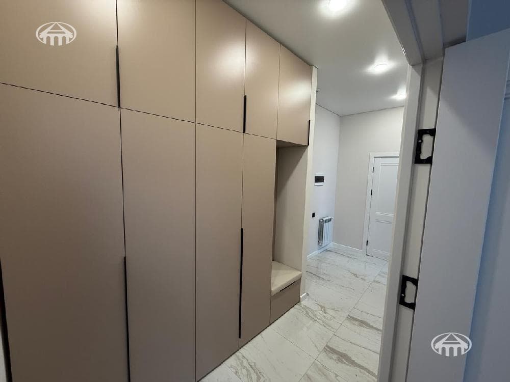 Apartment · 2 rooms · 72 m² · Kentron