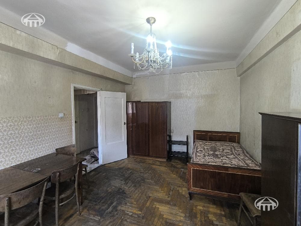Apartment · 1 rooms · 40 m² · Kentron