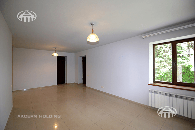 Mansion · 4 rooms · 300 m² · Nork-Marash