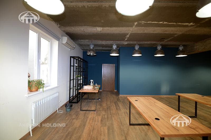 Office · 660 m² · Kentron