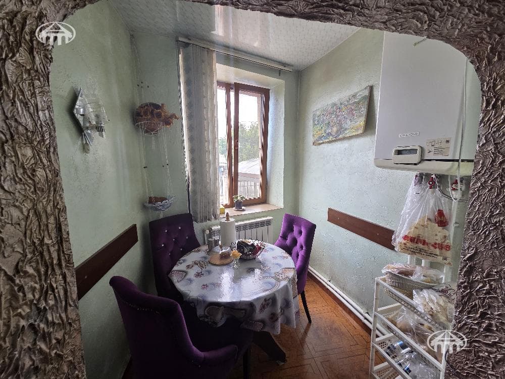 Дом · 5 комн. · 319 м² · Шенгавит