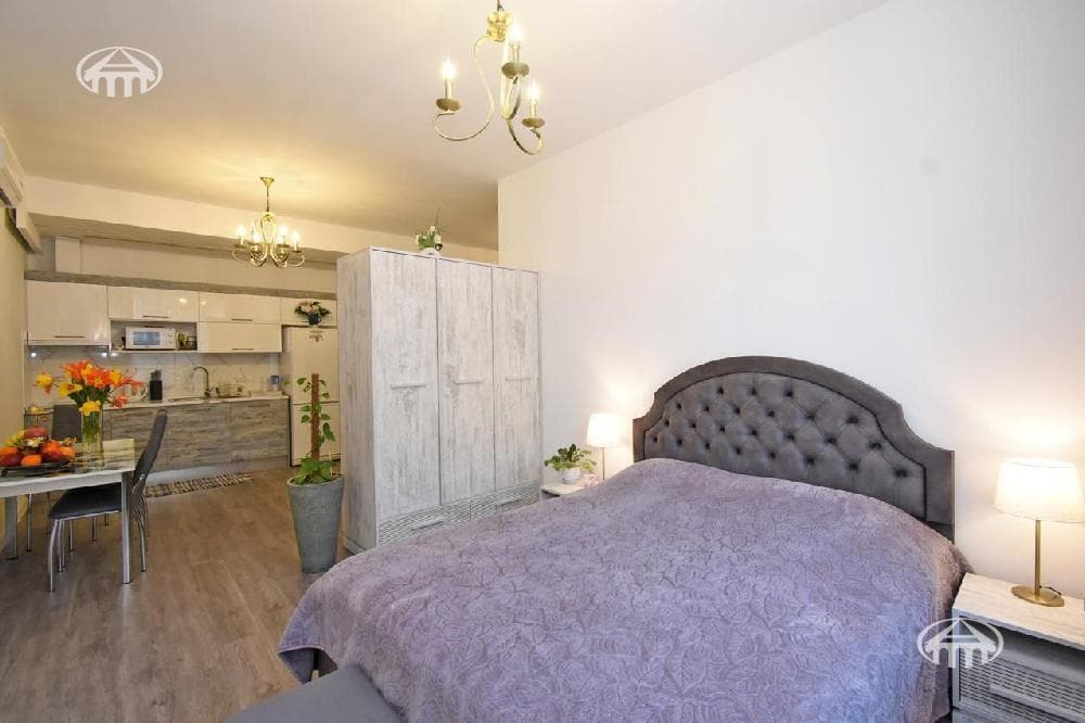 Apartment · 2 rooms · 60 m² · Kentron