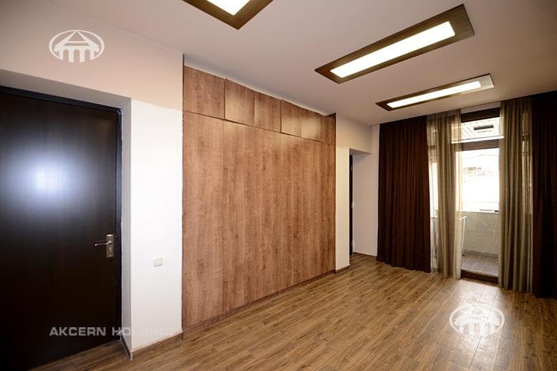 Mansion · 5 rooms · 388 m² · Arabkir