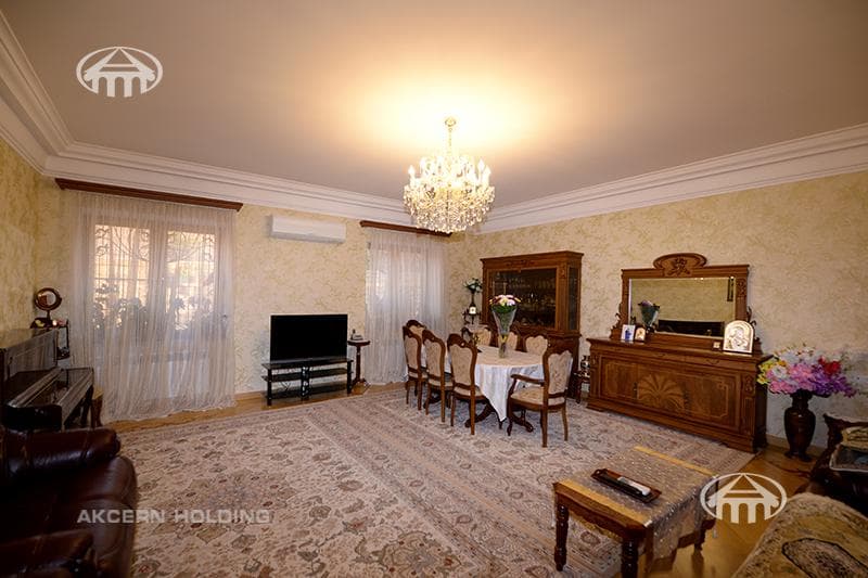 Քոթեջ · 372 մ² · գ․ Առինջ