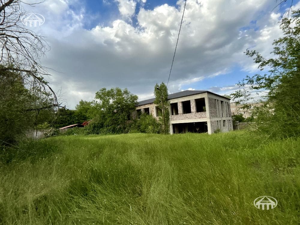 Land · 1,415 m² · Nor Nork
