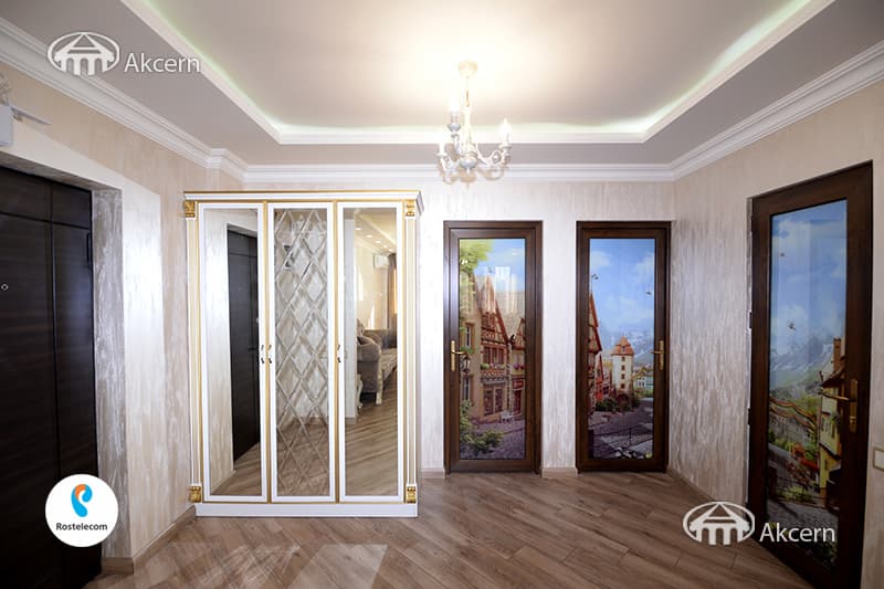 Квартира · 3 комн. · 92 м² · Кентрон