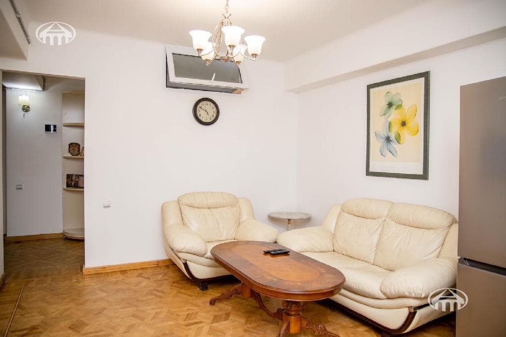Квартира · 1 комн. · 39 м² · Кентрон