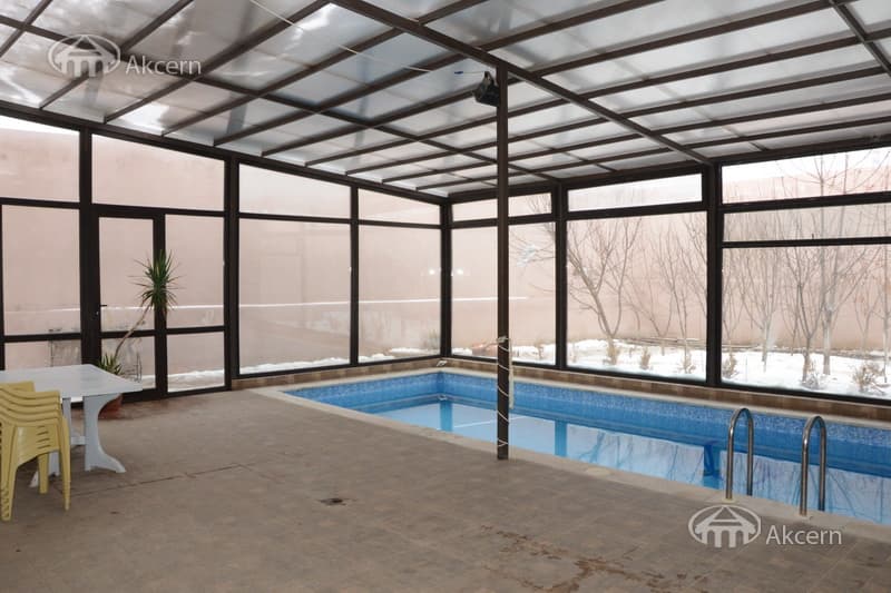 House · 4 rooms · 220 m² · Nork-Marash