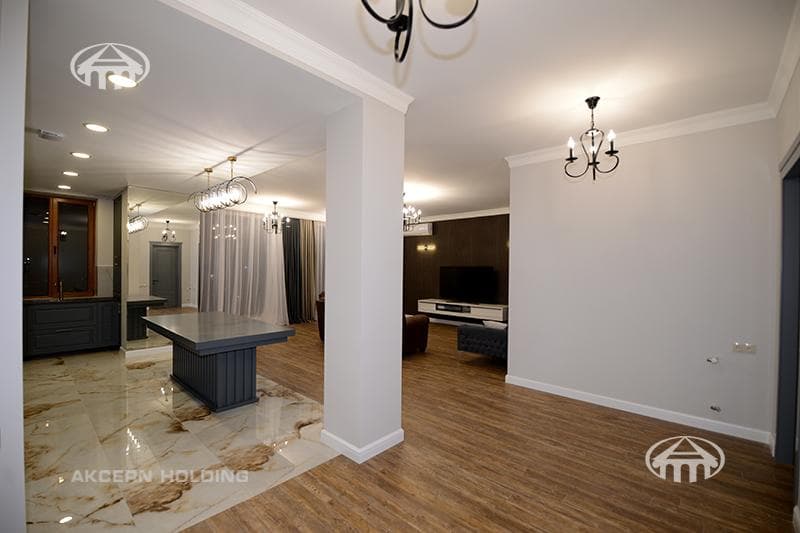 Квартира · 4 комн. · 151 м² · Кентрон
