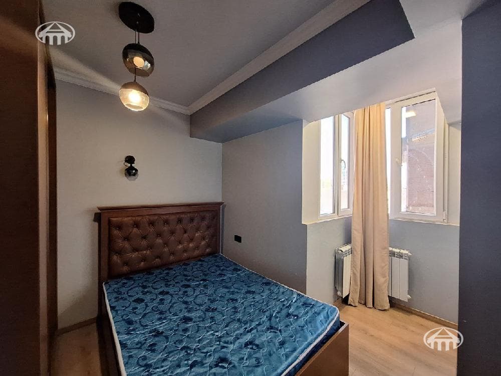 Квартира · 3 комн. · 65 м² · Кентрон
