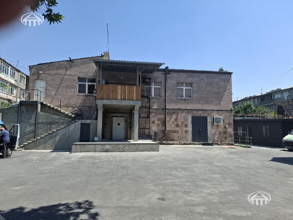 Կոմերցիոն գույք · 490 մ² · Շենգավիթ