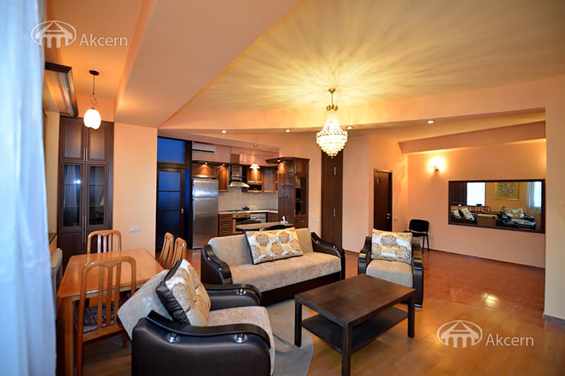 Квартира · 3 комн. · 91 м² · Кентрон