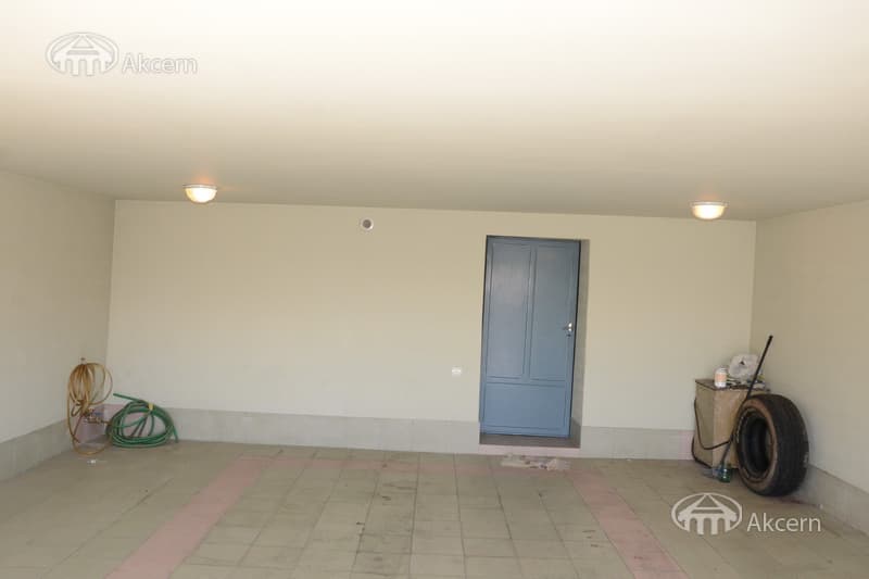 Особняк · 5 комн. · 300 м² · Арабкир