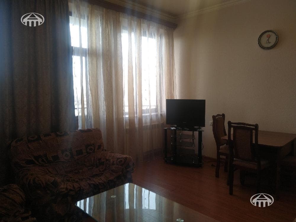 Квартира · 2 комн. · 60 м² · Арабкир