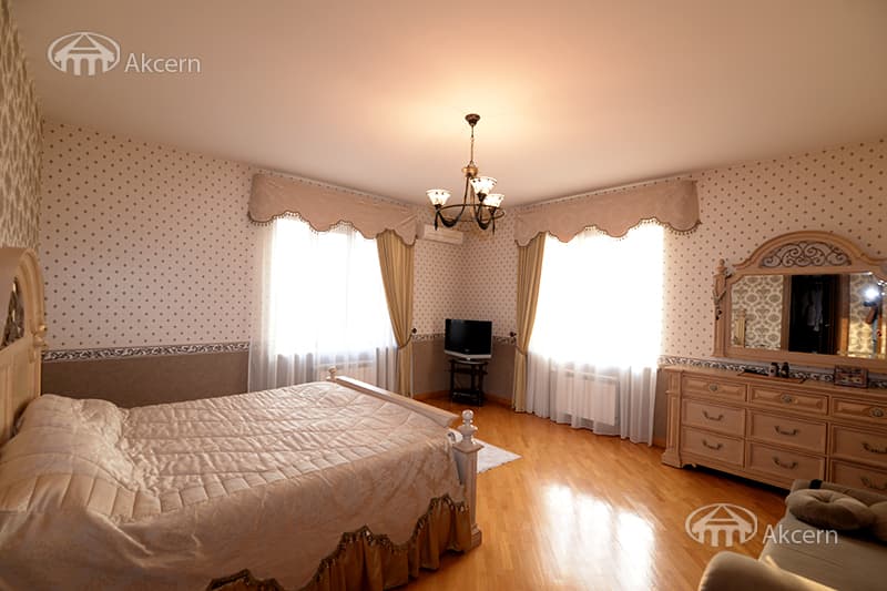Особняк · 5 комн. · 270 м² · Канакер-Зейтун