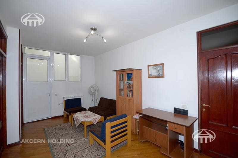 Дом · 6 комн. · 296 м² · Арабкир
