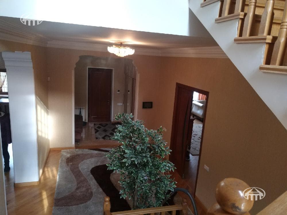 Mansion · 6 rooms · 383 m² · Davtashen