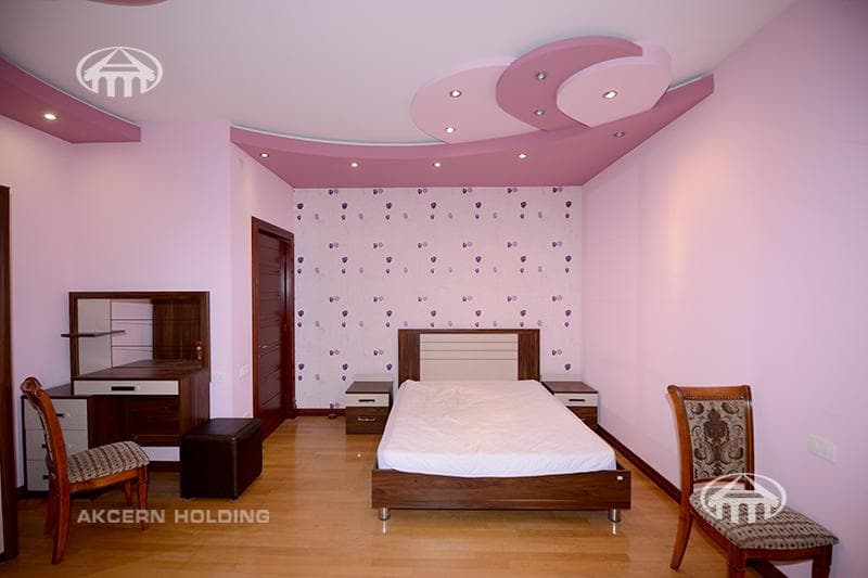 Mansion · 6 rooms · 415 m² · Nor Nork