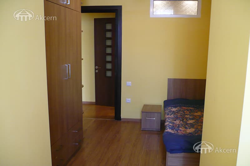 Apartment · 3 rooms · 63 m² · Kentron