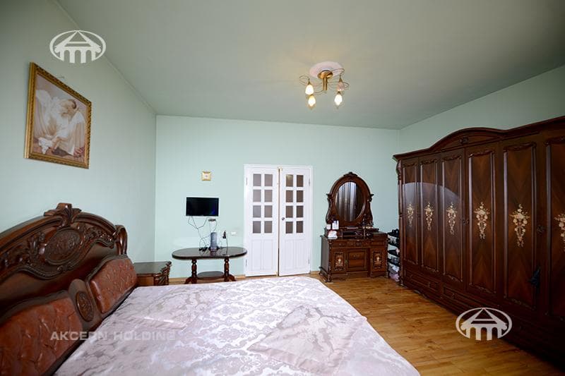 Mansion · 9 rooms · 385 m² · Kanaker-Zeytun