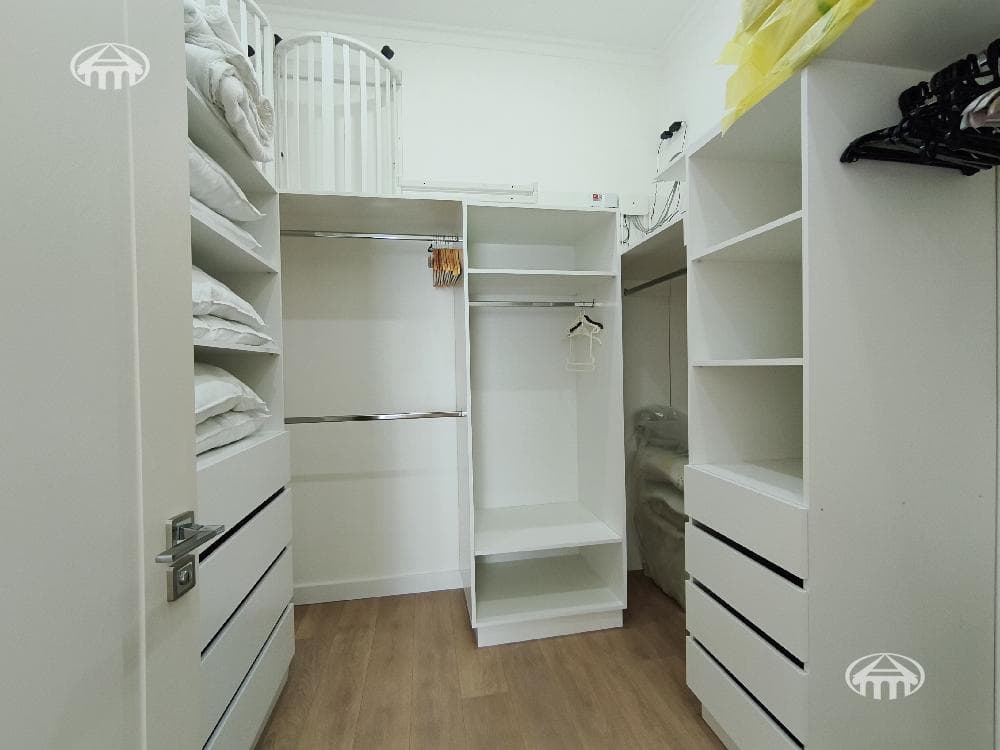 Apartment · 4 rooms · 132 m² · Kanaker-Zeytun