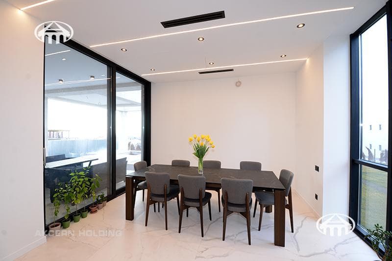 Mansion · 5 rooms · 535 m² · Vahagni