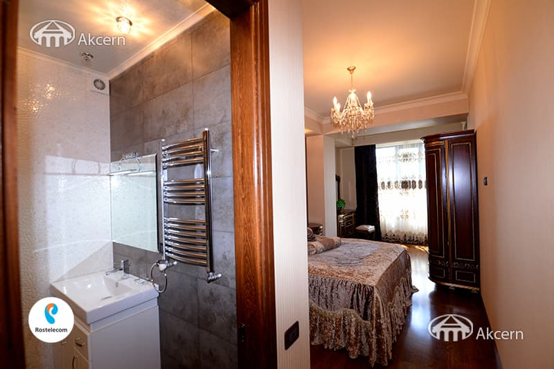 Квартира · 4 комн. · 190 м² · Арабкир