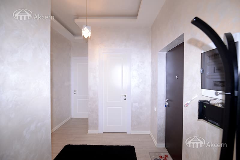 Квартира · 3 комн. · 111 м² · Кентрон