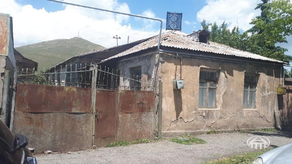Mansion · 3 rooms · 115 m² · Sevan