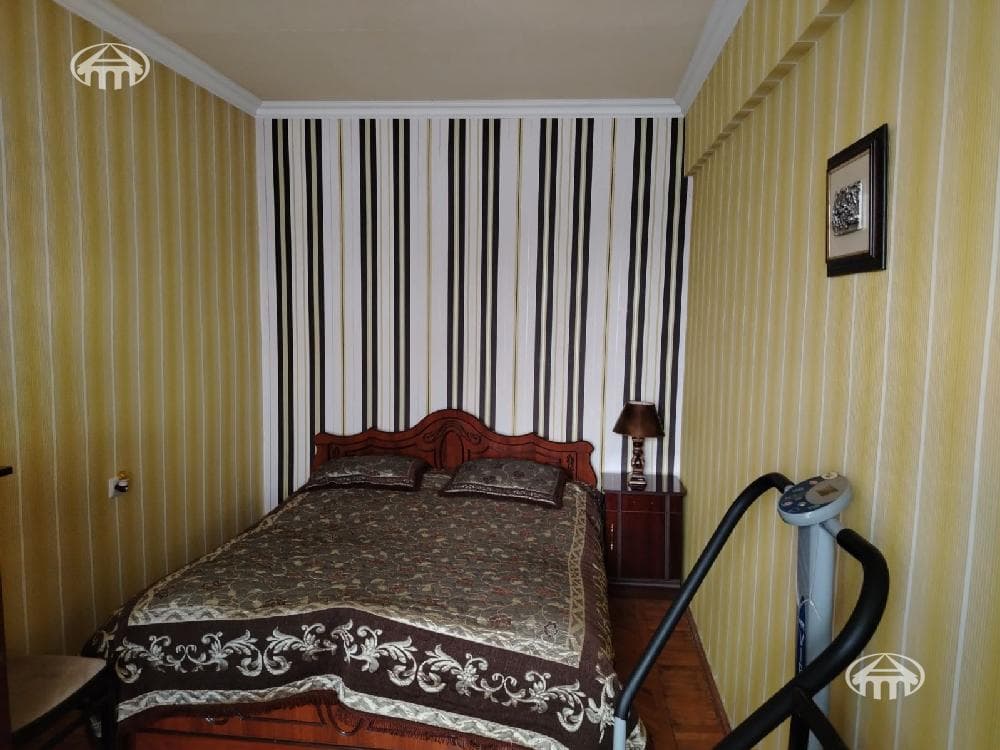 Особняк · 9 комн. · 272 м² · Эребуни