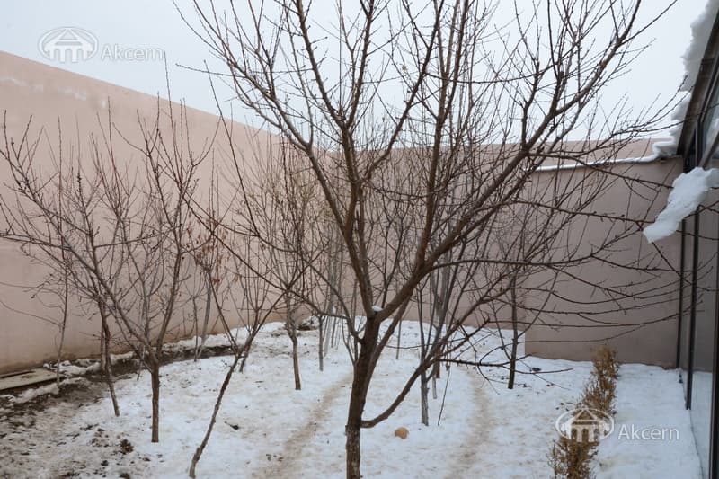 House · 4 rooms · 220 m² · Nork-Marash