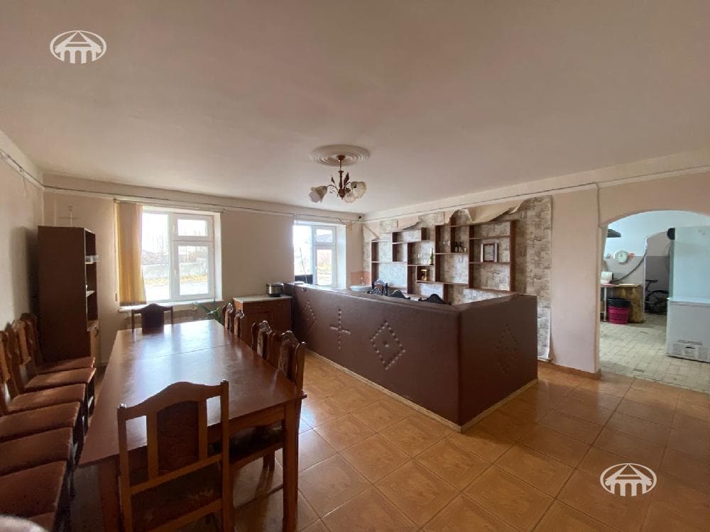 Hotel · 875 m² · Karchaghbyur
