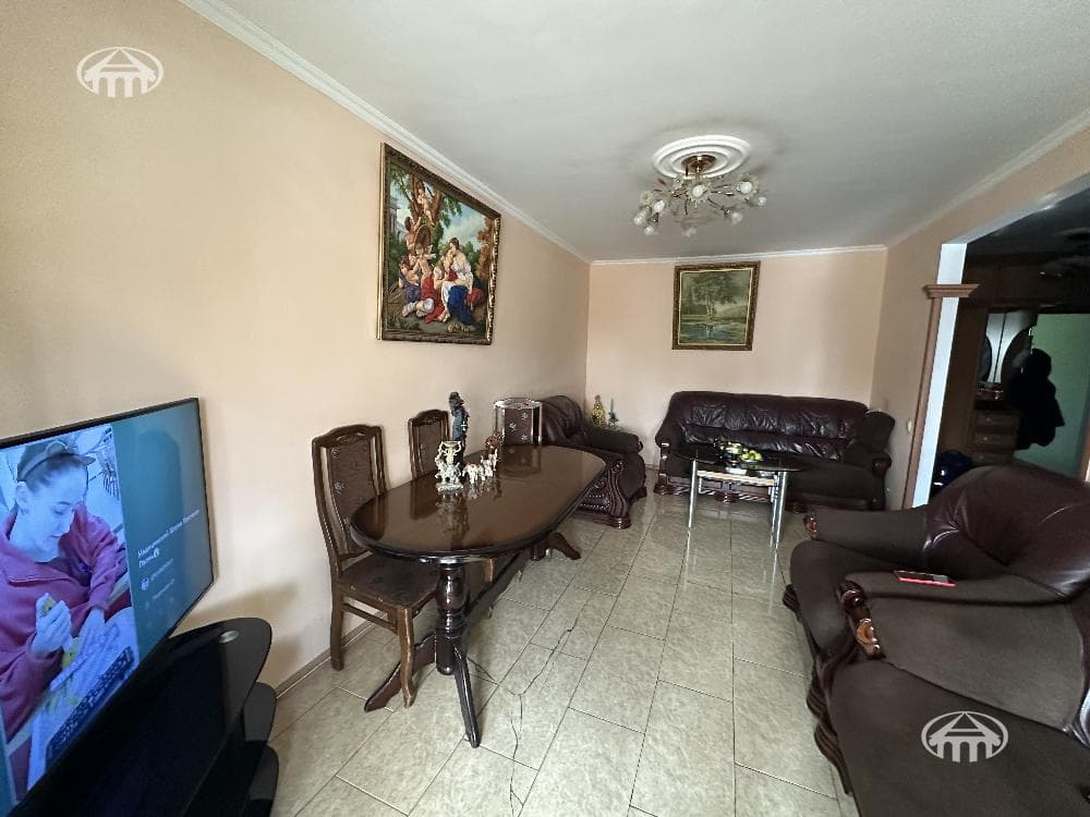 Квартира · 3 комн. · 63 м² · Нор-Норк
