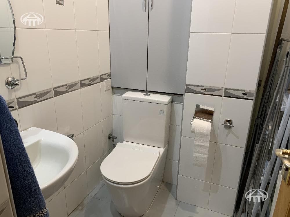 Квартира · 4 комн. · 130 м² · Кентрон