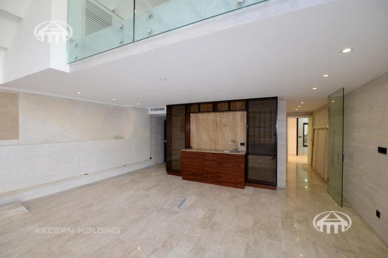 Mansion · 6 rooms · 1,022 m² · Kentron